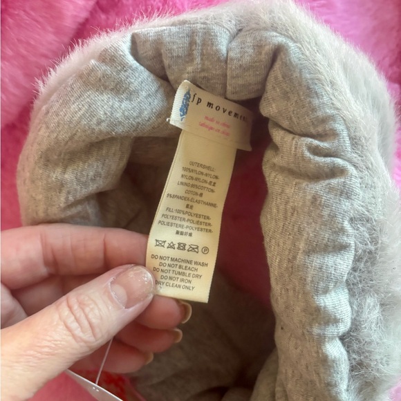 SALE! Free People Slopeside Sherpa Earwarmer Gray O/S NWT. - Picture 10 of 11